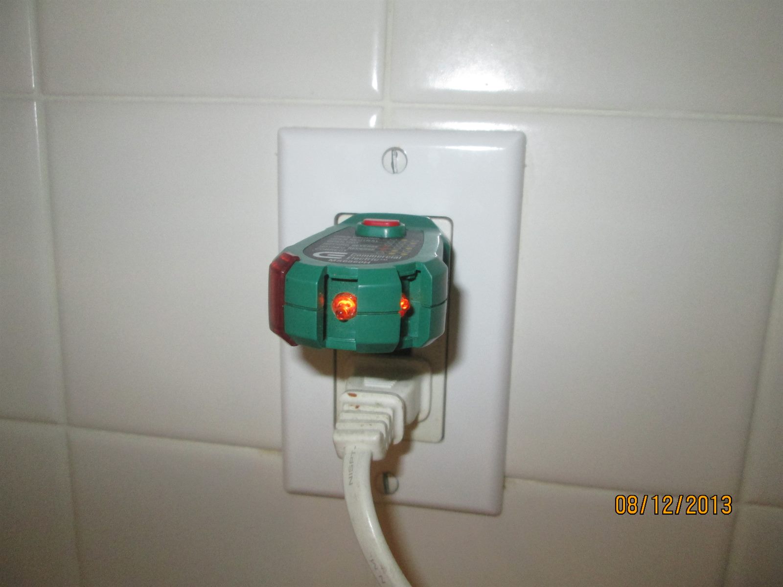 Electrical circuit testing photo