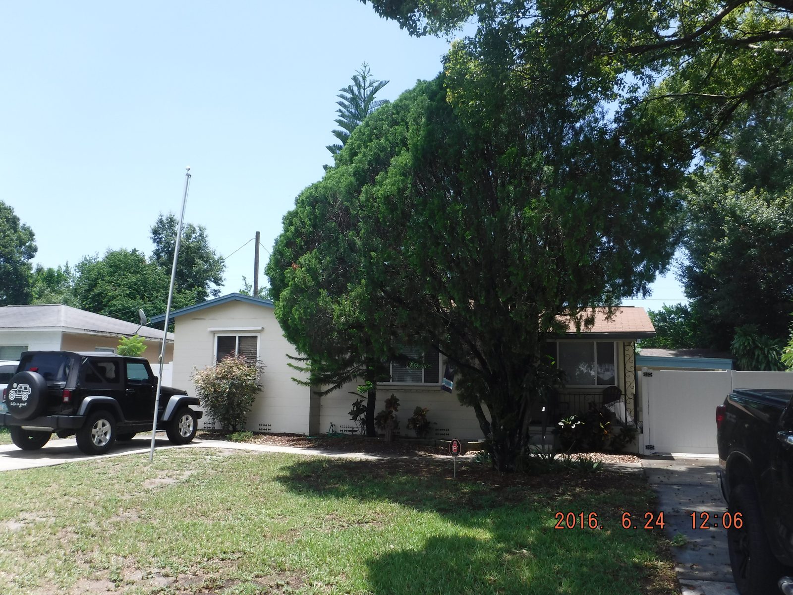 Dwelling front inspection photo